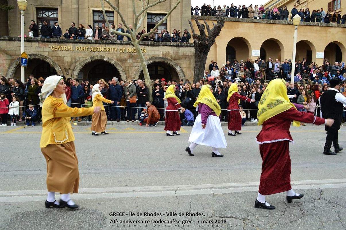 181- Rhodes- Defile Dodecanese grec.JPG